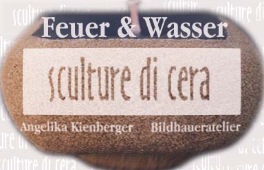 sculture di cera, das ist Angelika Kienberger auf der Weihnachtsinsel am Zeughaus in Augsburgs City!